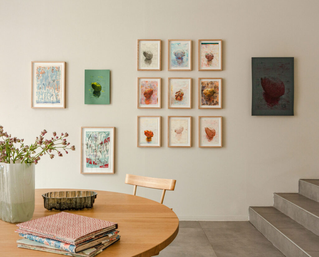 13.1.–11.2.2023
Matti Pikkujämsä's solo exhibition reflects the secrets and charms of repetition.