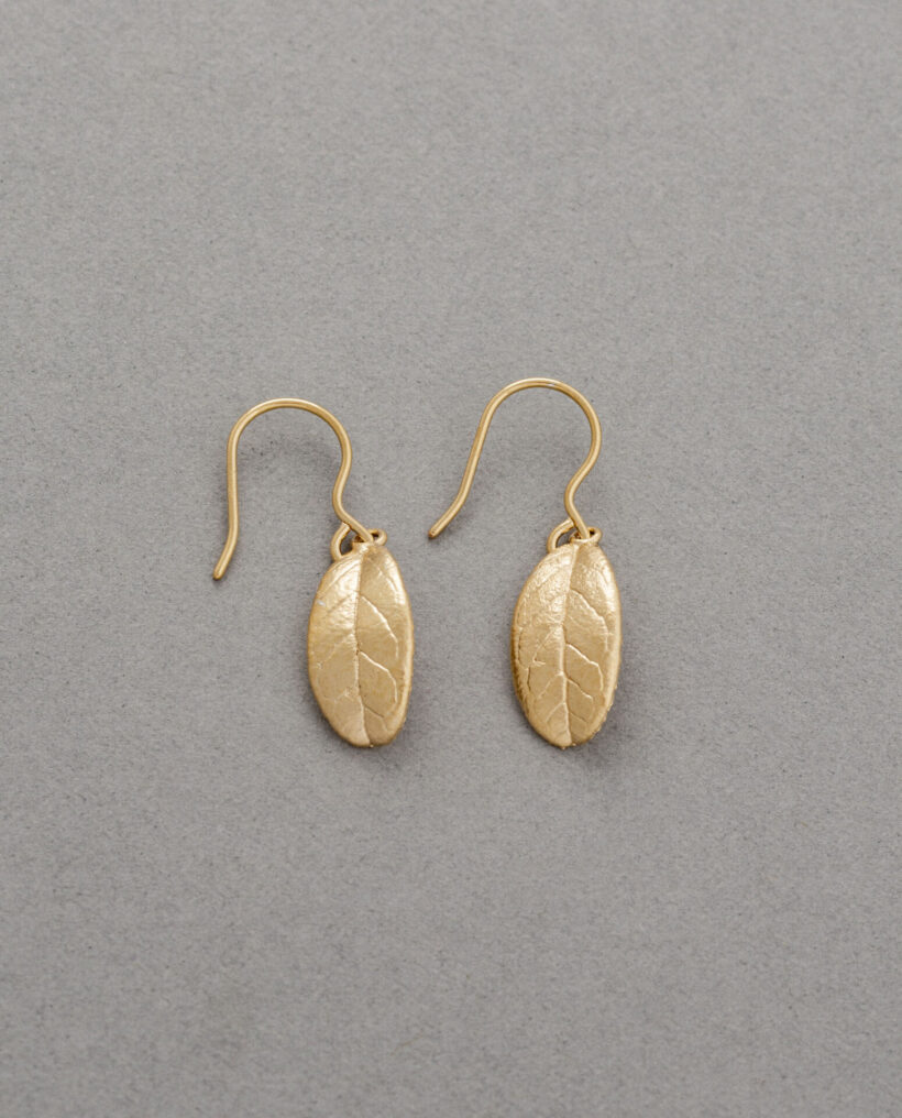 lingondesign_jewellerycatalogue_lokalhelsinki2023-9