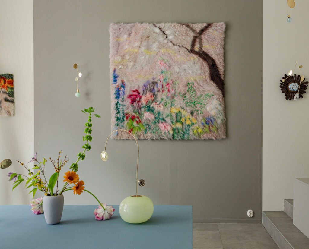 8.3.–20.4.2024
Matias Karsikas, Hanna-Kaisa Korolainen, Milla Vaahtera
The spring anthem, composed by three contemporary artists, is sung in their own distinct voices.