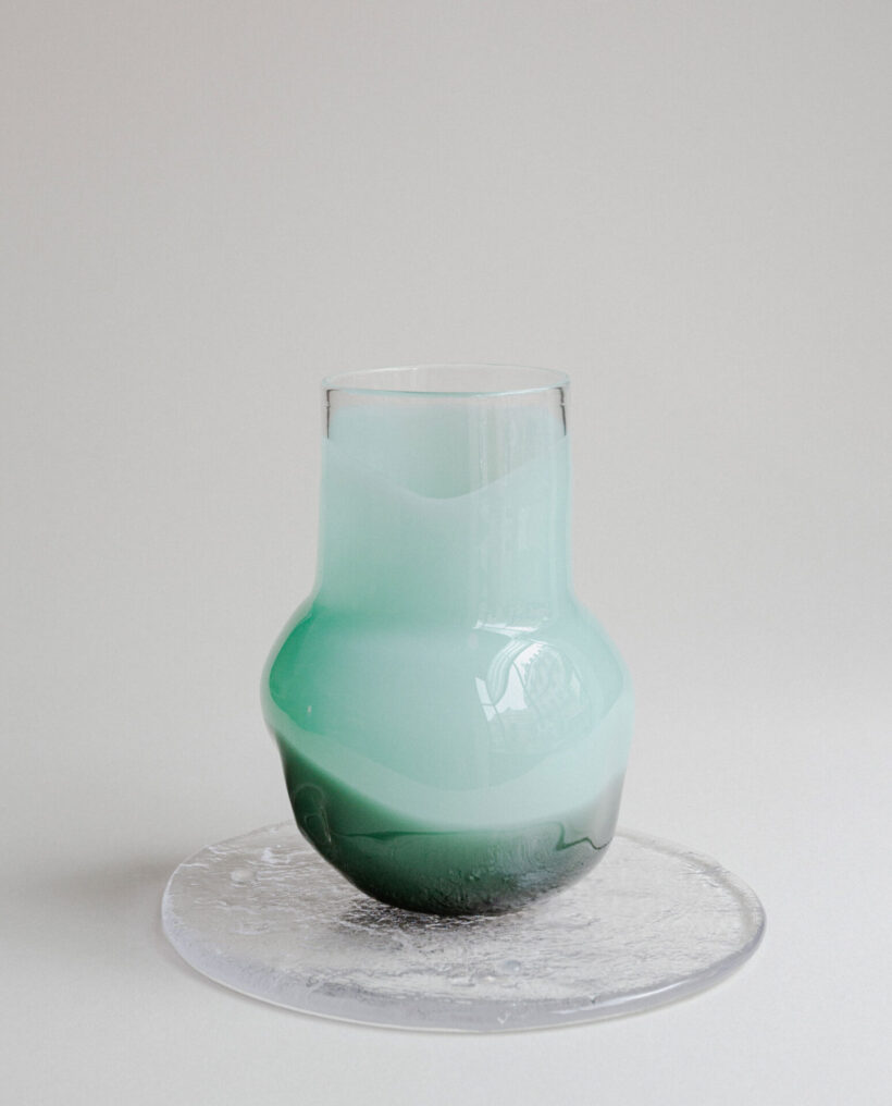 samiruotsalainen_glass_vase_artwork_lokalhelsinki2024-16