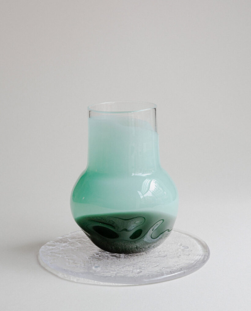 samiruotsalainen_glass_vase_artwork_lokalhelsinki2024-17