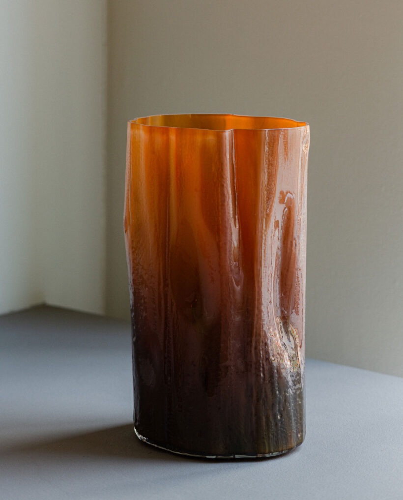 antreihartikainen_vestige_glass_vase_lokalhelsinki2025