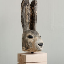 aimokatajamaki_wood_sculpture_artwork_atfirstblush_billnas_lokalhelsinki2026-3